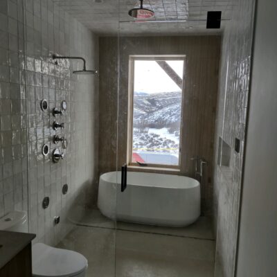 Tub and Shower Custom Glass Bathroom Enclosure Steele hardware.
